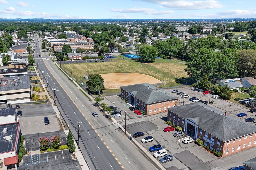 1115 Clifton Ave, Clifton, NJ for lease - Building Photo - Image 3 of 31