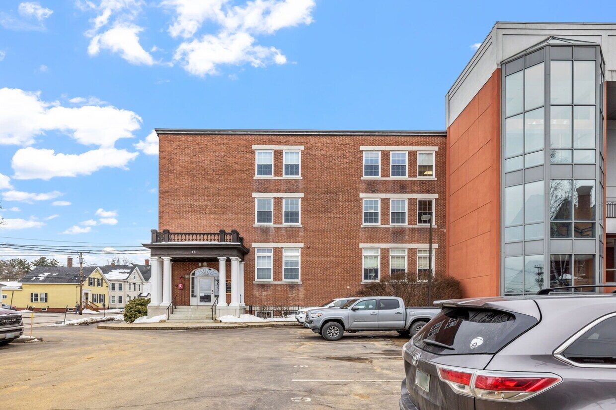 46 S Main St, Concord, NH à vendre Photo du bâtiment- Image 1 de 6