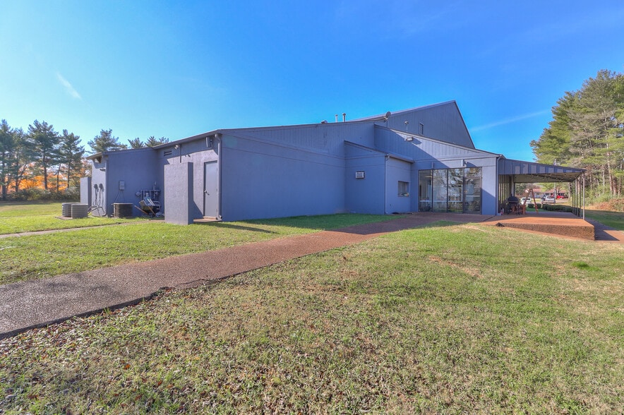 605 River Rock Blvd, Murfreesboro, TN for sale - Building Photo - Image 2 of 35
