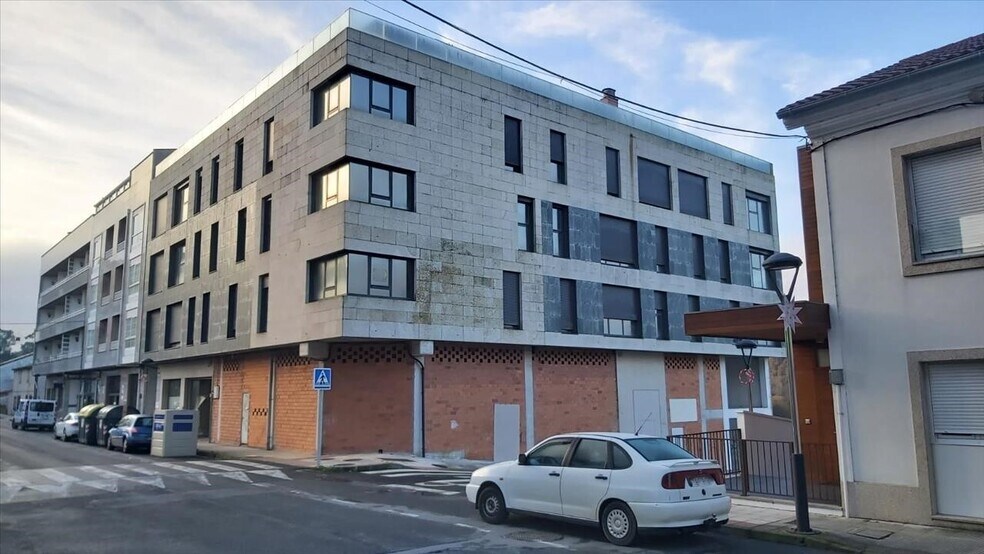 Commerce de détail dans Silleda à vendre - Photo du bâtiment - Image 2 de 14