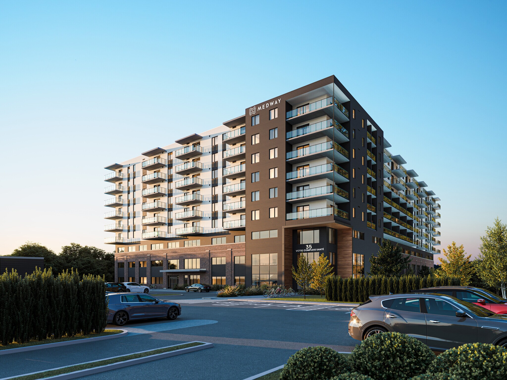 35 Rue Saint-Louis, Rivière-du-Loup, QC for lease Primary Photo- Image 1 of 2