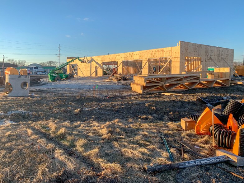 2401 N Bloomington St, Streator, IL à louer - Autre - Image 3 de 9