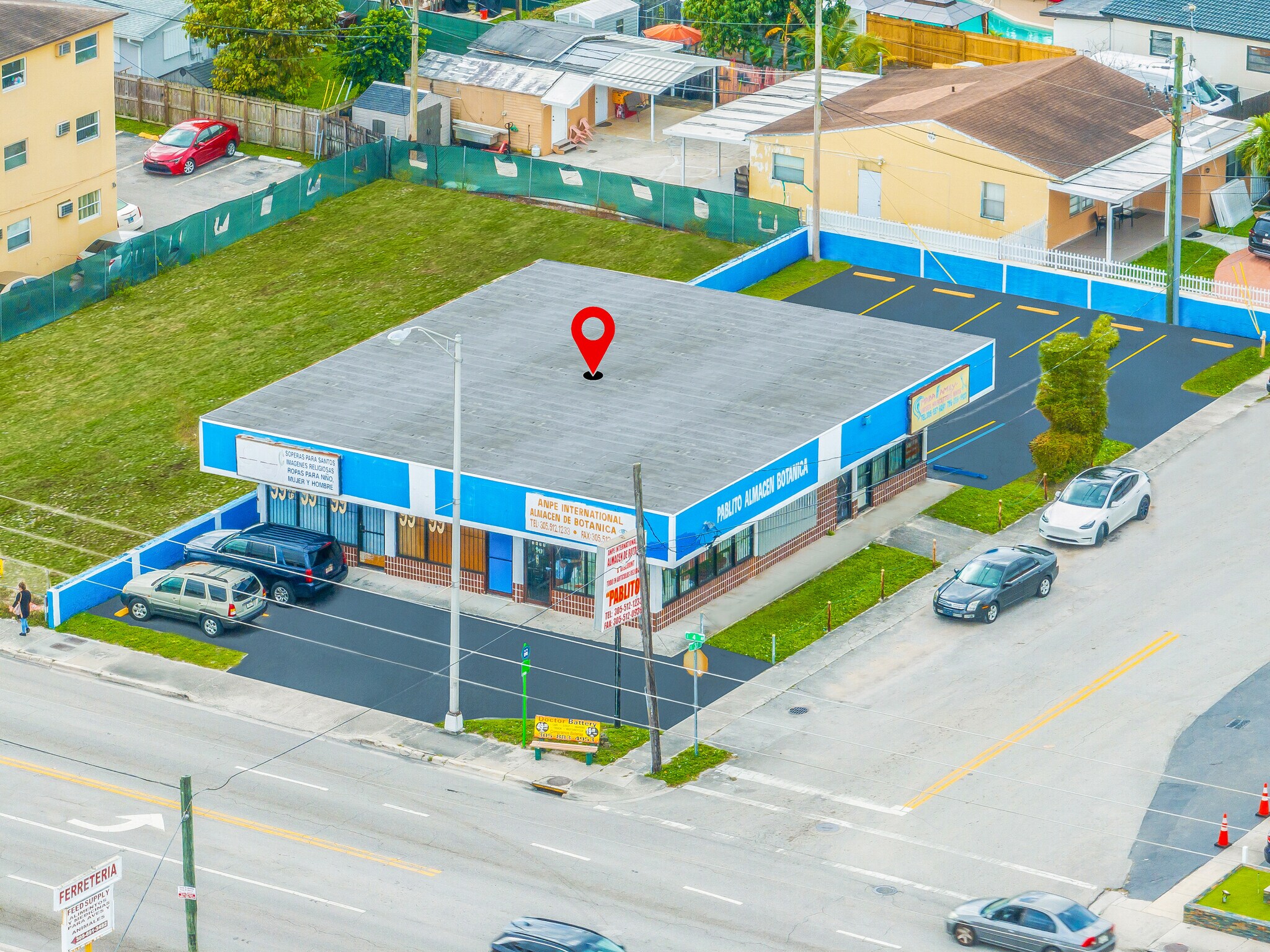 3690-3694 E 4th Ave, Hialeah, FL à vendre Photo du bâtiment- Image 1 de 4