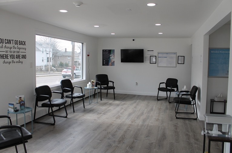 259 Washington St, Dedham, MA à louer - Photo intérieure - Image 2 de 16