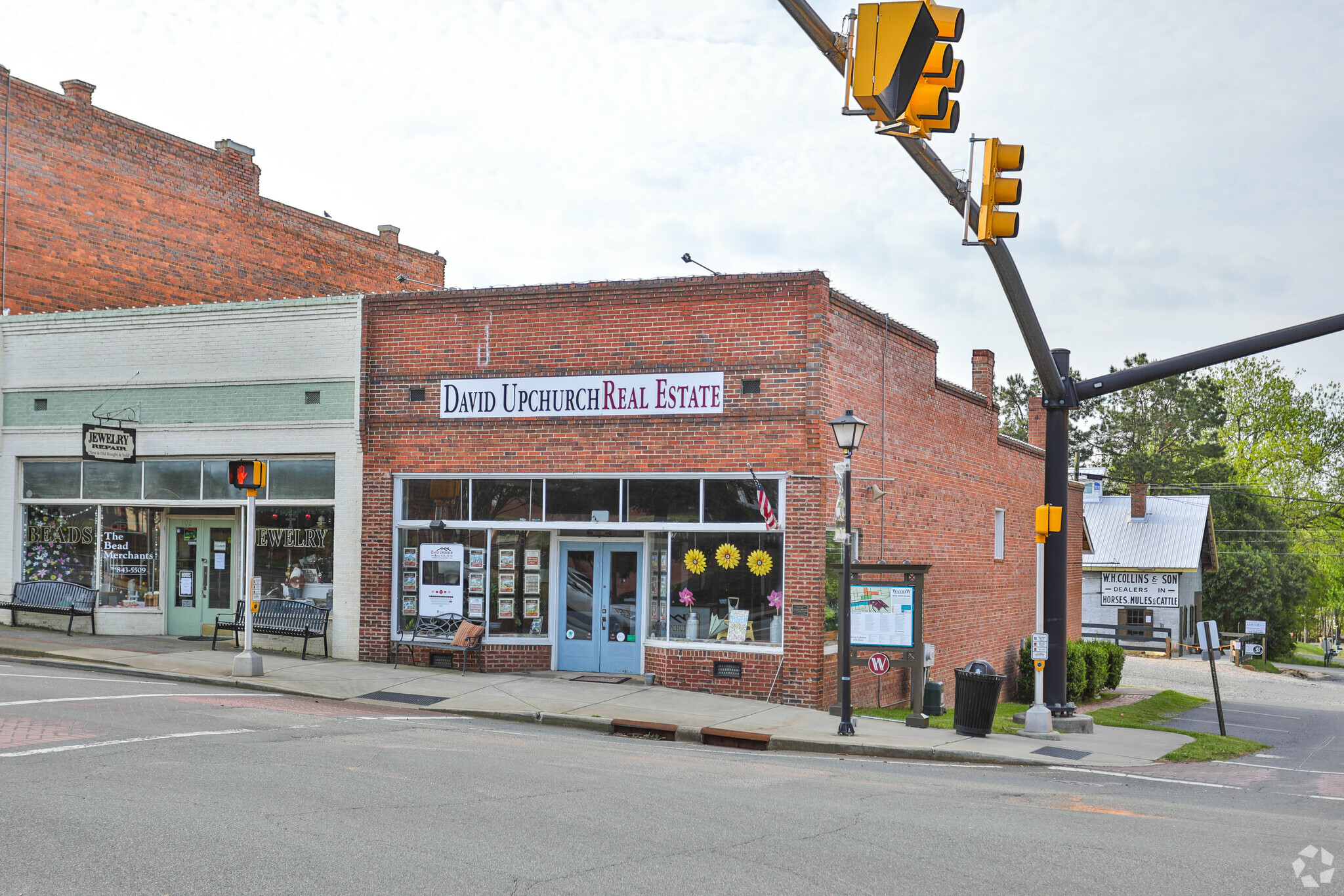 100 E South Main St, Waxhaw, NC for sale Primary Photo- Image 1 of 1