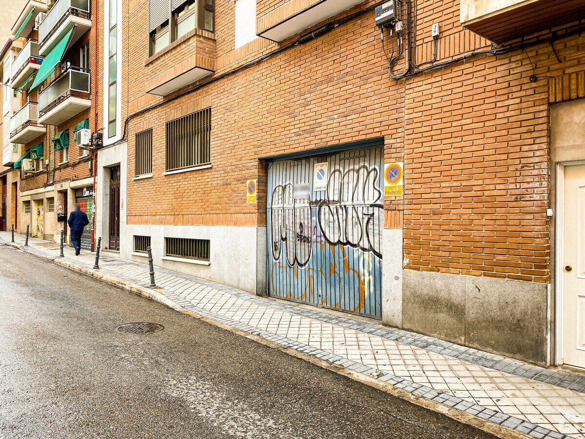 Calle Elisa, 24, Madrid, MAD 28026 -  -  - Interior Photo - Image 1 of 2