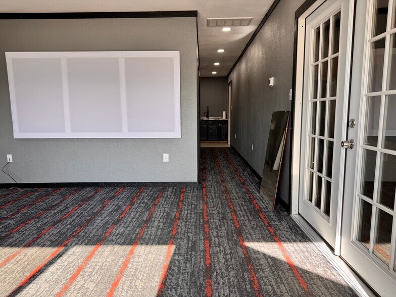 603 Lake Murray Dr E, Ardmore, OK à vendre - Photo intérieure - Image 3 de 58