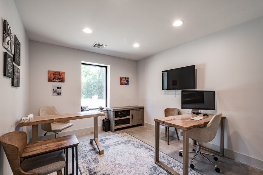 12726 Moon Rd, Willis, TX à louer - Photo intérieure - Image 3 de 44