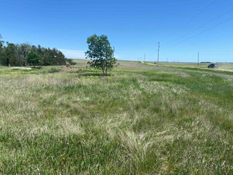 29392 239th St, Vivian, SD à vendre - Photo du bâtiment - Image 2 de 13