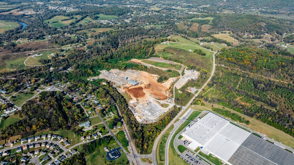 2151 Mine Rd, Mascot, TN à vendre - Photo du bâtiment - Image 3 de 12