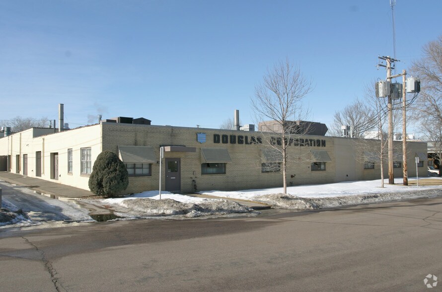 3520 S Xenwood Ave, Saint Louis Park, MN à louer - Photo du bâtiment - Image 2 de 3