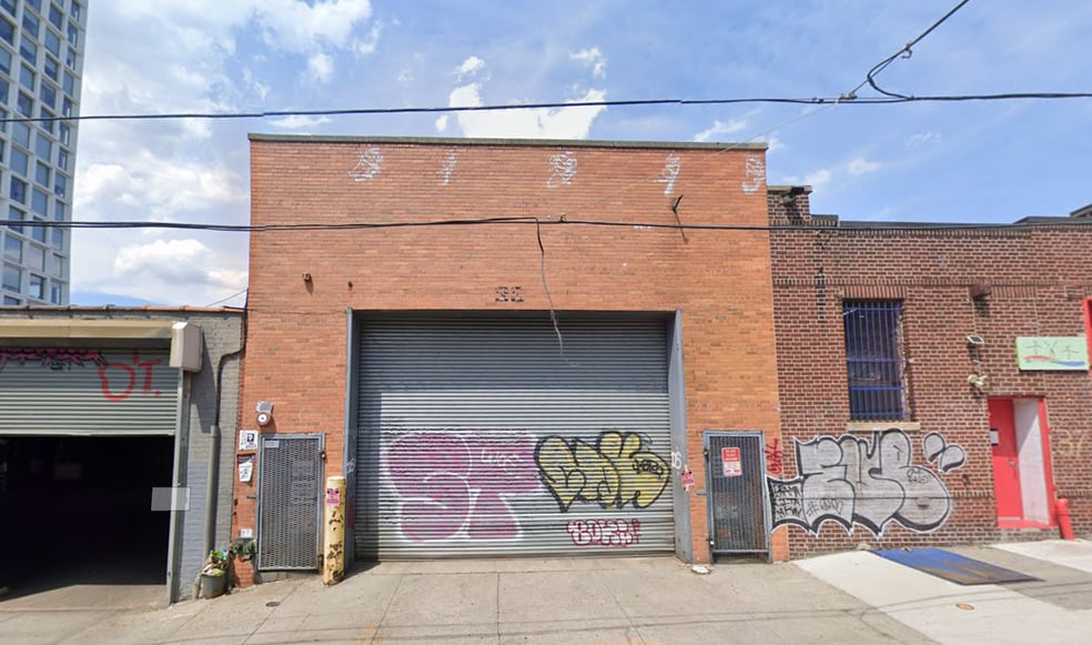 33 S 1st St, Brooklyn, NY for lease - Primary Photo - Image 1 of 3