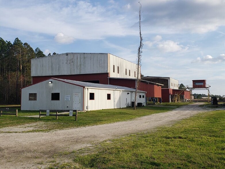 2969 Industrial Blvd, Waycross, GA for lease - Primary Photo - Image 1 of 7