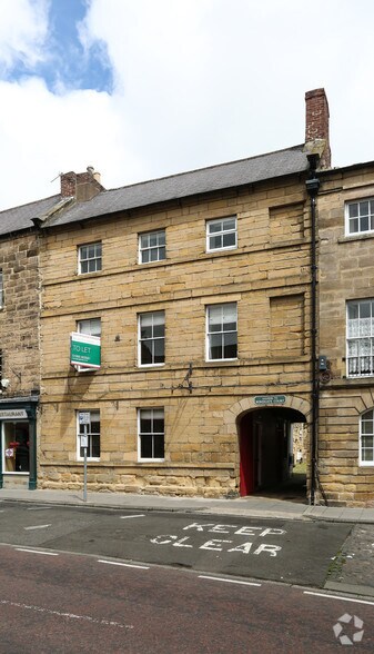 8 Bondgate Within, Alnwick à louer - Photo du bâtiment - Image 2 de 3