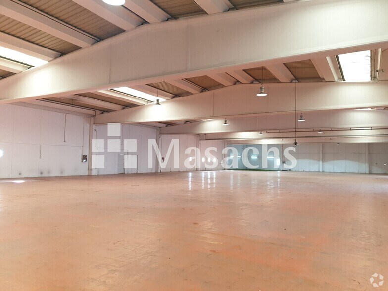 Industrial in Madrid, Madrid for sale - Building Photo - Image 2 of 5