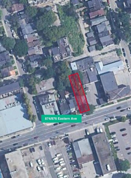 874-880 Eastern Ave & 80 Knox Ave, Toronto, ON à vendre - Aérien - Image 2 de 5