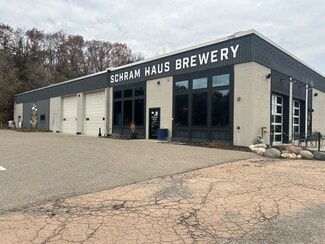 Plus de détails pour 3700 Chaska Blvd, Chaska, MN - Commerce de détail à louer