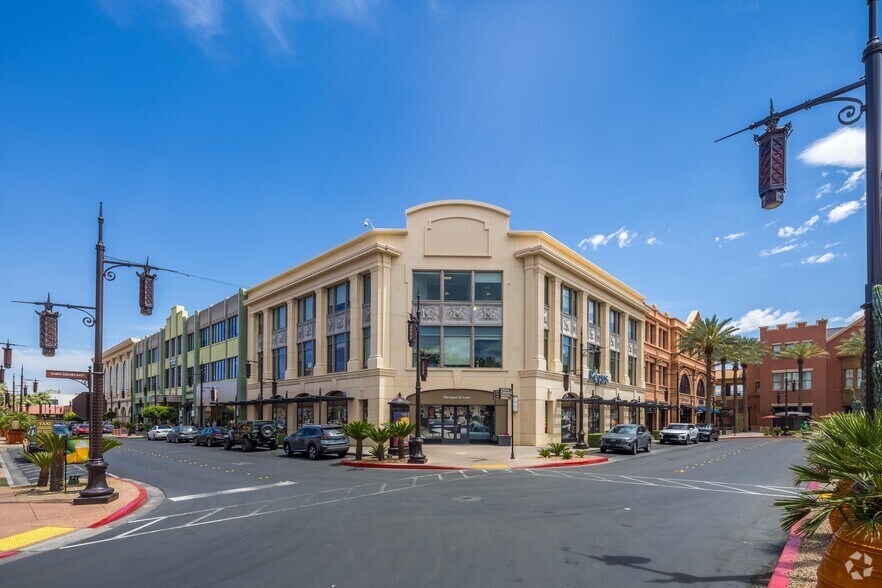 6671 Las Vegas Blvd S, Las Vegas, NV à louer - Photo du bâtiment - Image 2 de 3