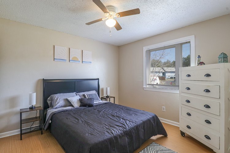 1005 W Birch Dr, Gulfport, MS à vendre - Photo du bâtiment - Image 3 de 14