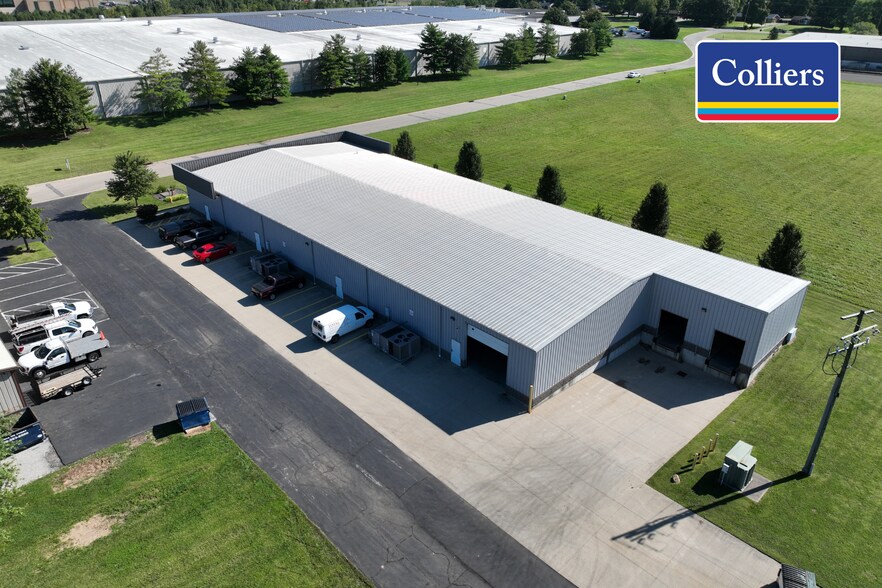 707 Enterprise Dr, Harrison, OH à louer - Photo du bâtiment - Image 2 de 8