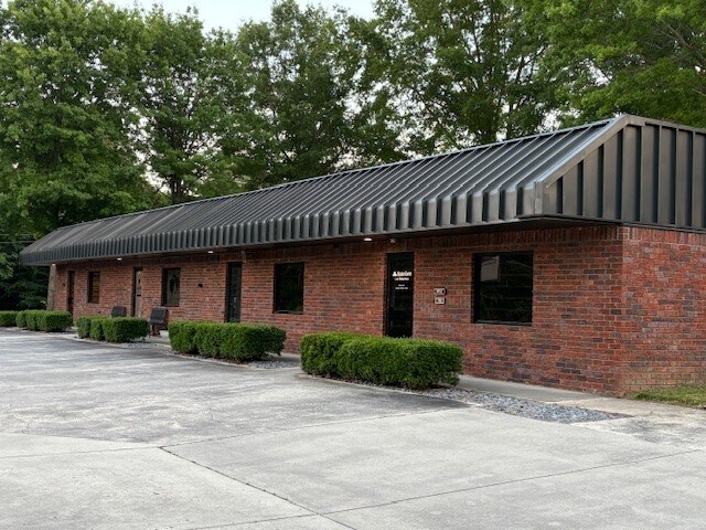 116 Westover Dr, High Point, NC à vendre Photo du bâtiment- Image 1 de 1