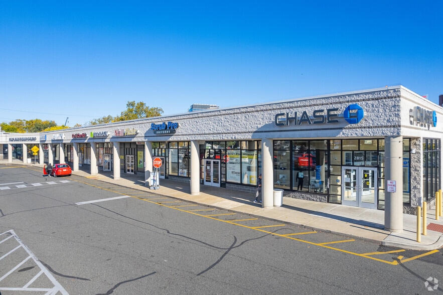 3021 Grays Ferry Ave, Philadelphia, PA for lease - Building Photo - Image 1 of 7