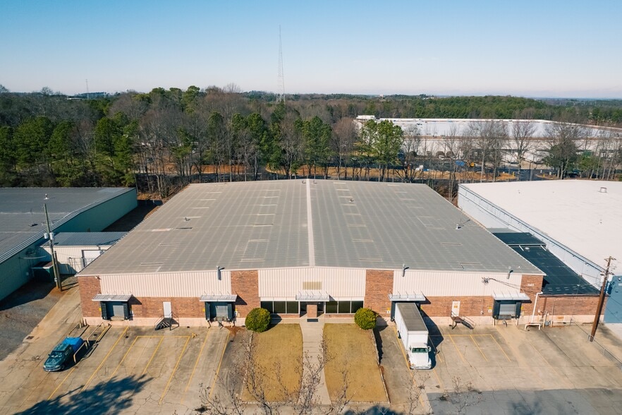 1145 Hayes Industrial Dr, Marietta, GA for lease - Primary Photo - Image 1 of 15