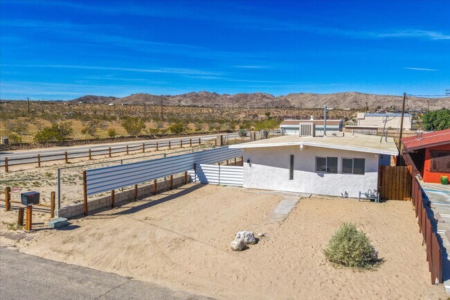 More details for 61714 Commercial St, Joshua Tree, CA - Retail for Sale