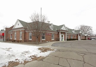 Plus de détails pour 27332 Woodward Ave, Royal Oak, MI - Bureau à louer