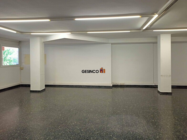 Commerce de détail dans Ontinyent à louer - Photo du bâtiment - Image 3 de 5