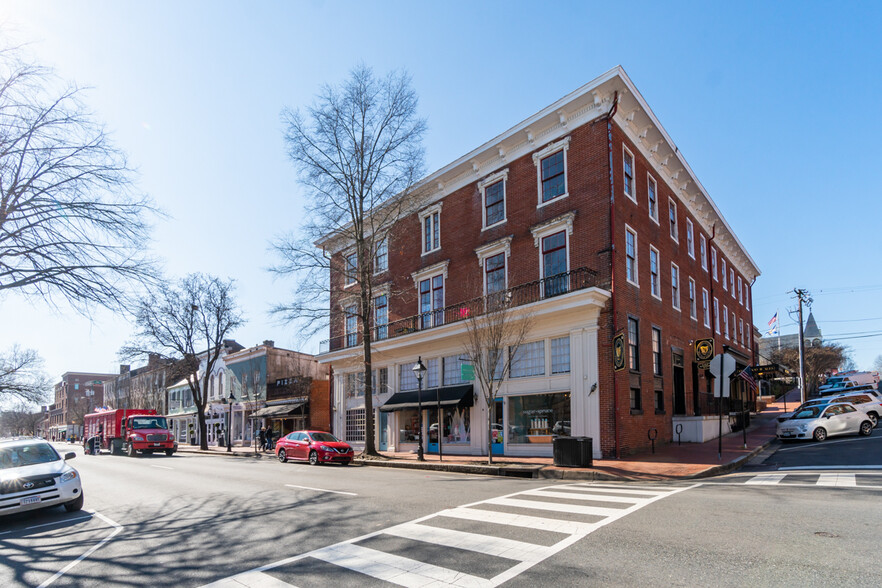 724-728 Hanover St & 200-202 Caroline St, Fredericksburg, VA for sale - Building Photo - Image 1 of 1