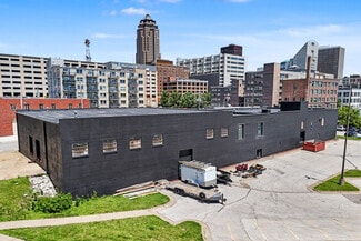More details for 1100 Cherry St, Des Moines, IA - Industrial for Sale