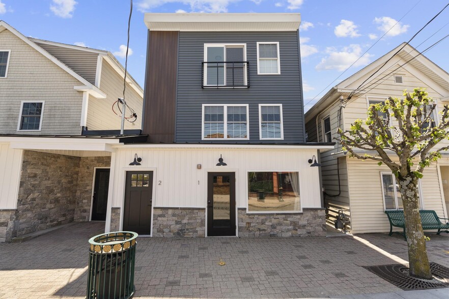 122 Center St, Southington, CT for lease - Building Photo - Image 3 of 12