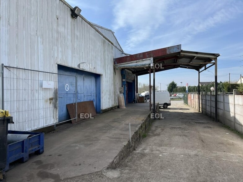 Industrial in Sainte-Geneviève for sale - Building Photo - Image 1 of 5