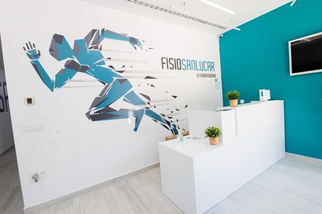 Plus de détails pour Avenida Quinto Centenario, 92, Sanlúcar de Barrameda - Commerce de détail à louer