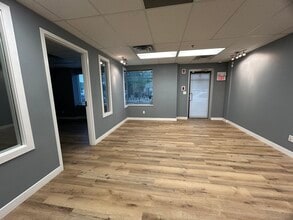 4800 104th Ave SE, Calgary, AB à louer Photo intérieure- Image 1 de 3