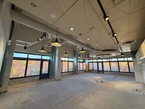 1235 State St, Santa Barbara, CA for lease Interior Photo- Image 2 of 15