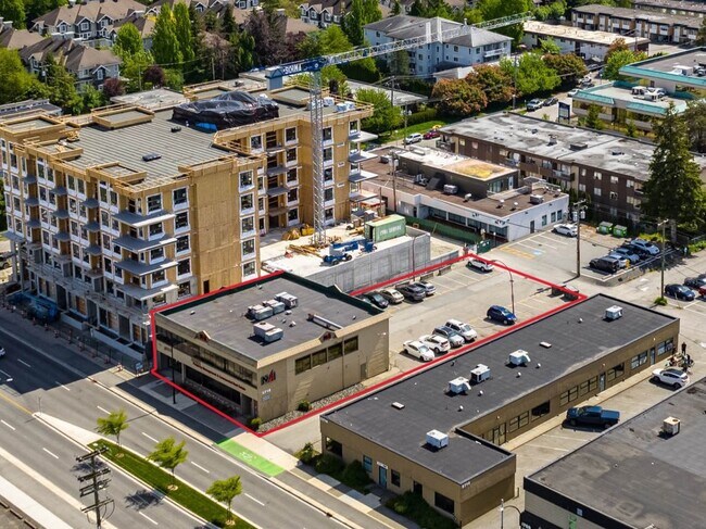 Plus de détails pour 5718-5722 Glover Rd, Langley, BC - Bureau à louer