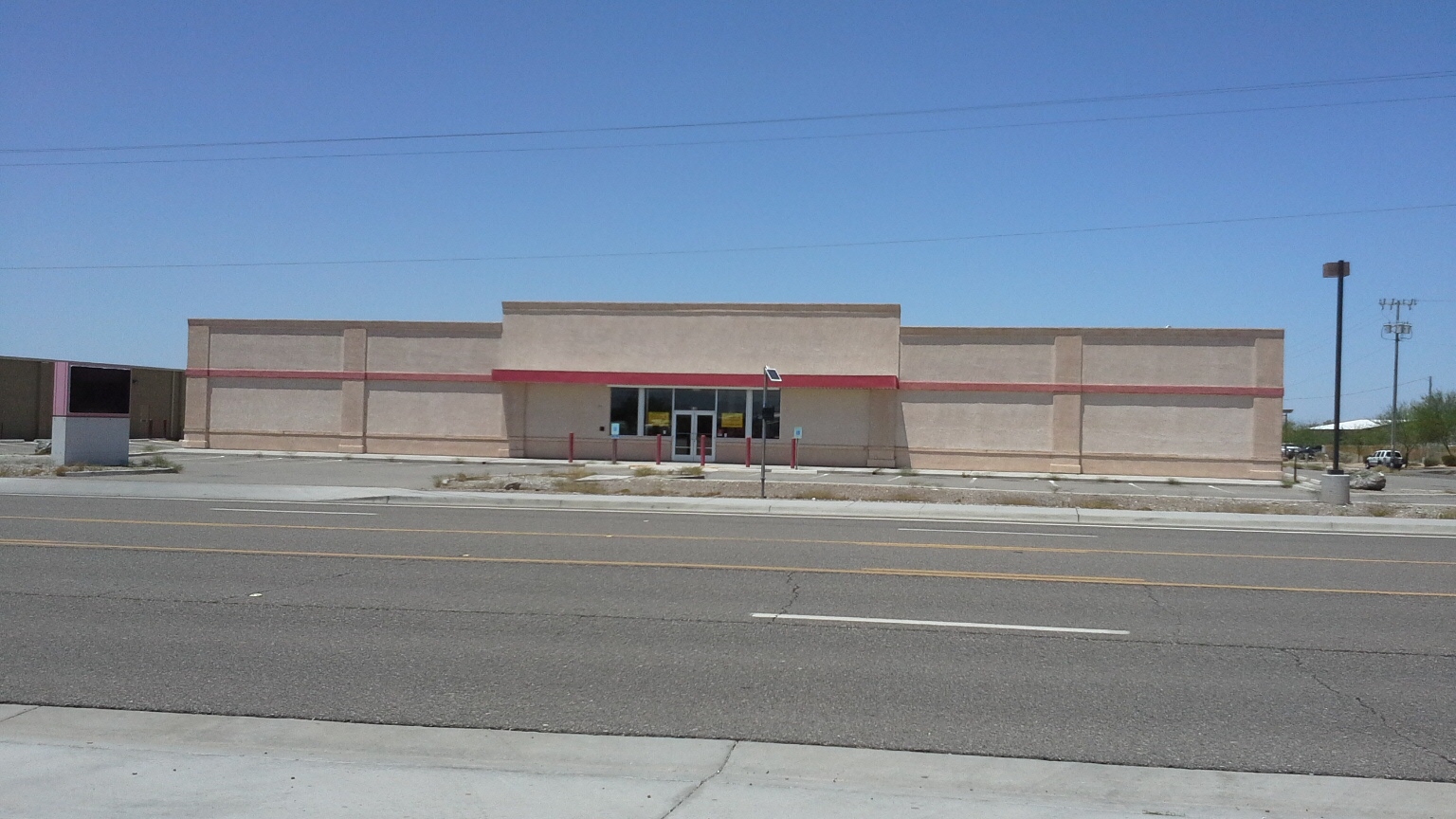 510 E Main St, Quartzsite, AZ à vendre Photo du bâtiment- Image 1 de 1