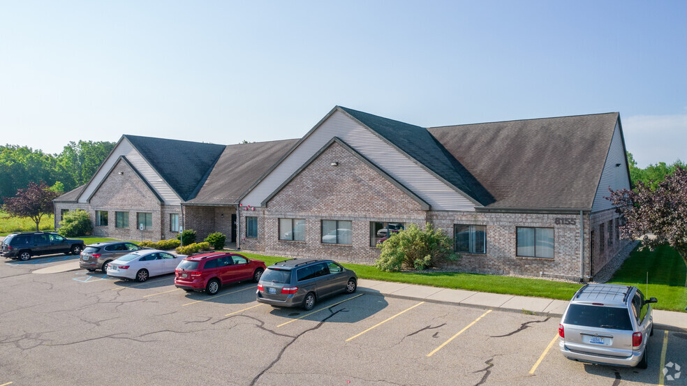 8155 Executive Ct, Lansing, MI for sale - Building Photo - Image 2 of 9