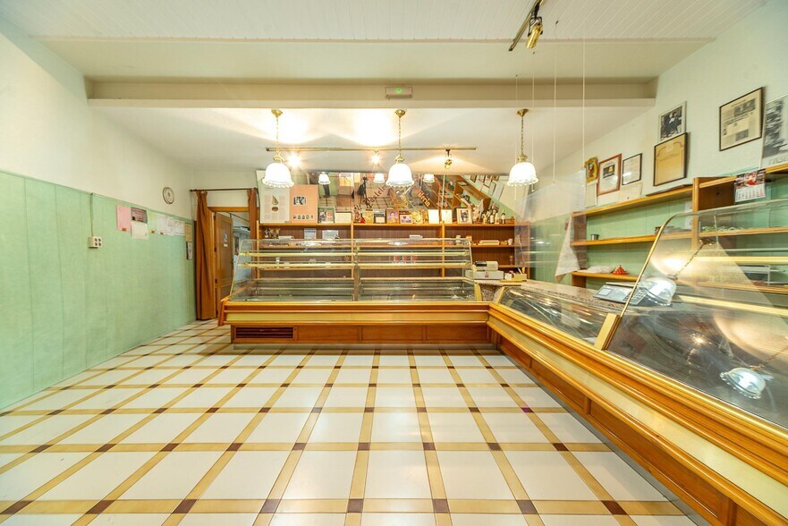 Retail in Novelda for sale - Building Photo - Image 2 of 26