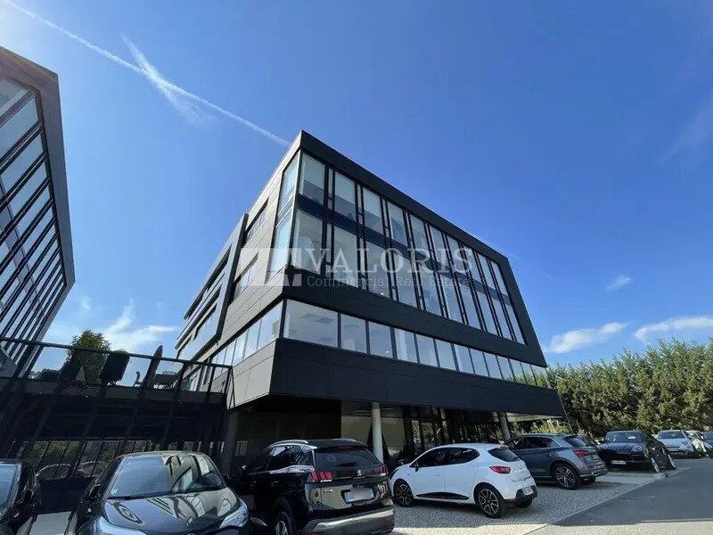 140 Allée Des Frènes, Limonest for lease Building Photo- Image 1 of 30