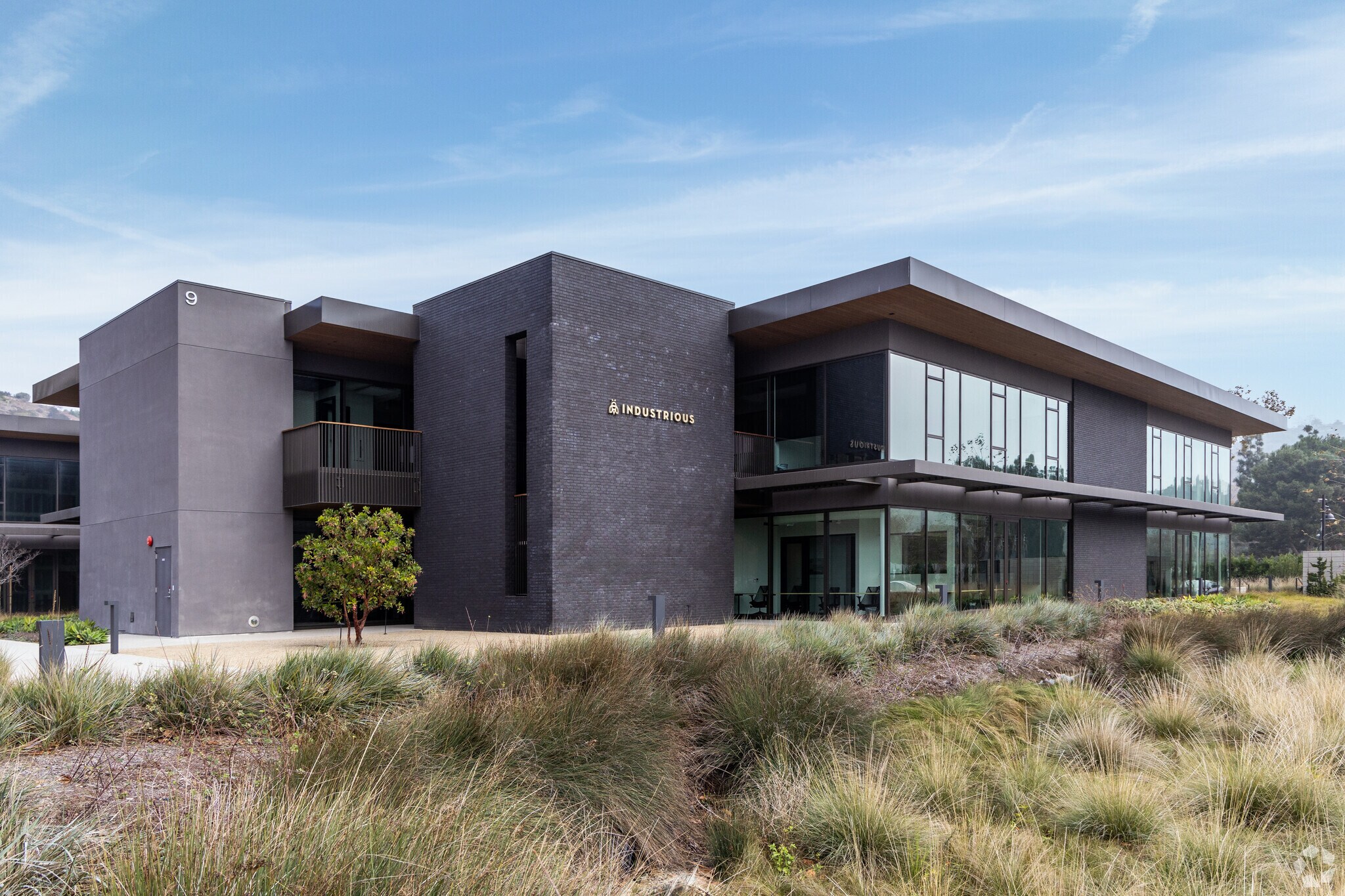 23465 Civic Center Way, Malibu, CA à louer Photo du bâtiment- Image 1 de 8