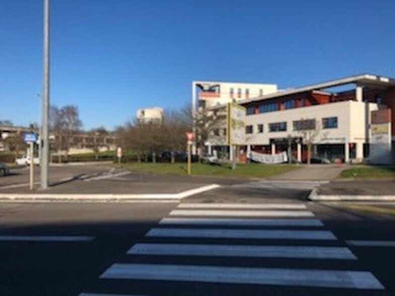 17 J Rue Alain Savary, Besançon à louer - Photo du bâtiment - Image 3 de 10