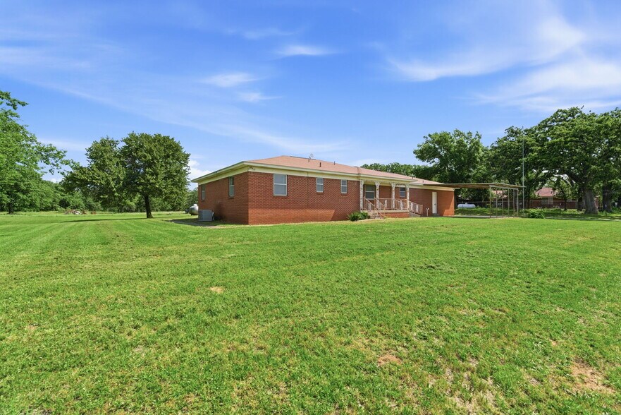3523 E Highway 199, Springtown, TX for sale - Building Photo - Image 2 of 40