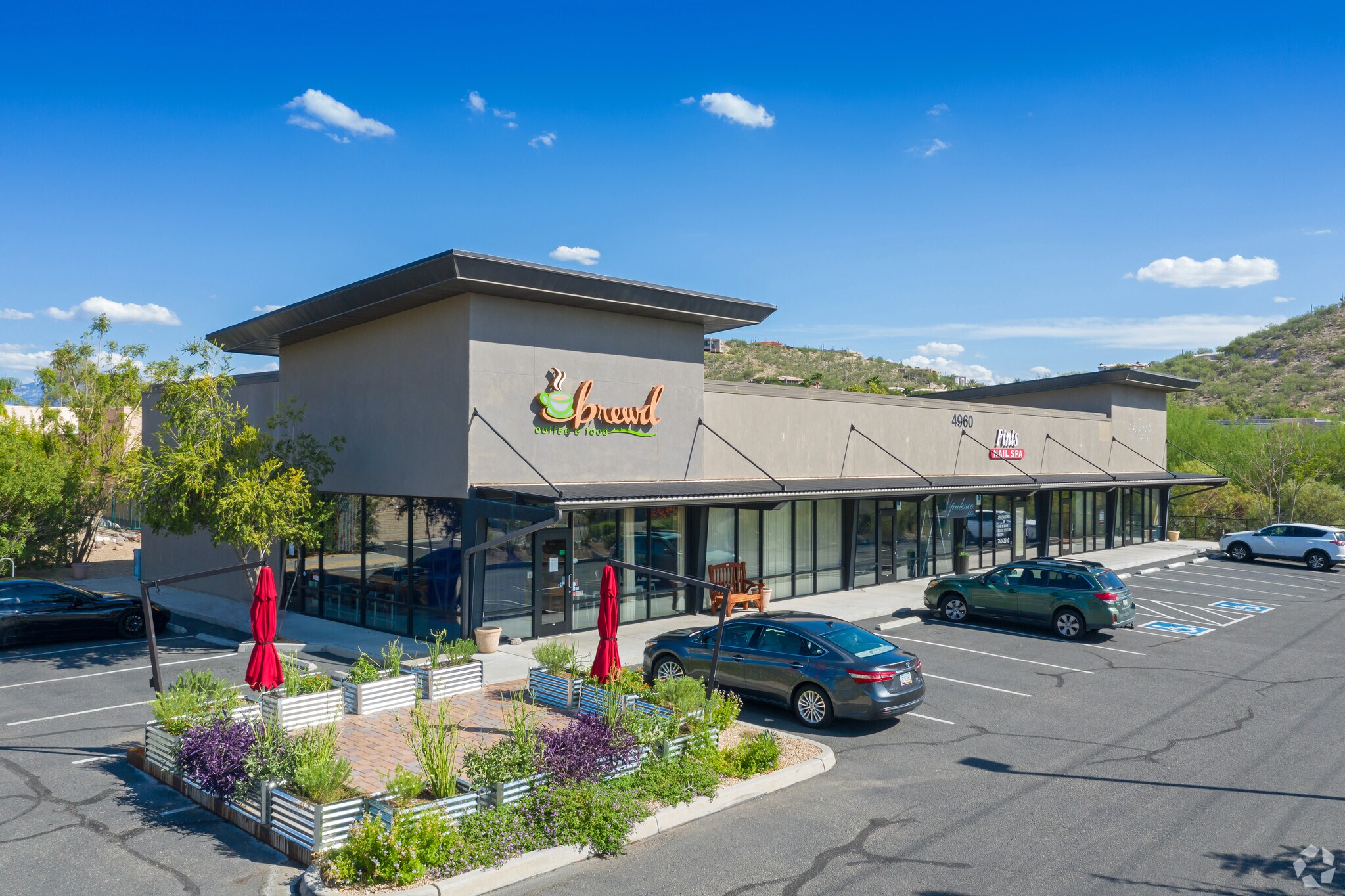 4960 N Sabino Canyon Rd, Tucson, AZ for lease Primary Photo- Image 1 of 2