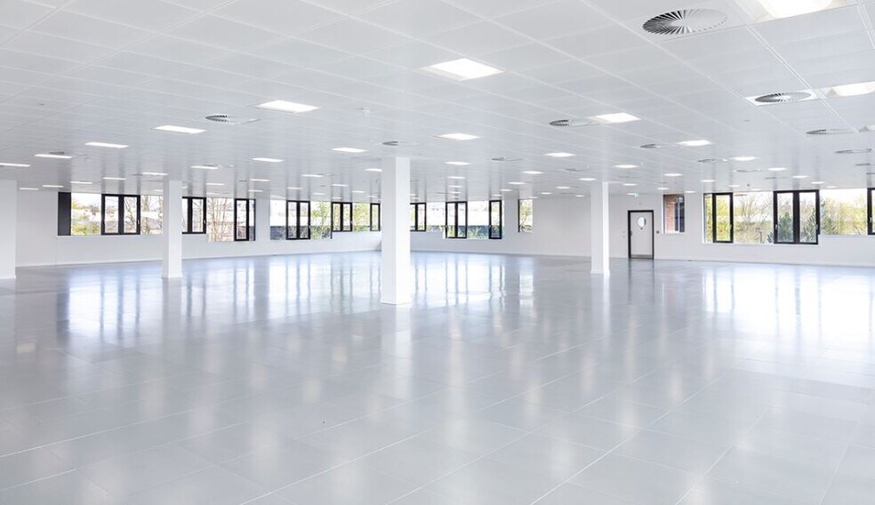 Hatters Ln, Watford à louer - Photo intérieure - Image 3 de 12