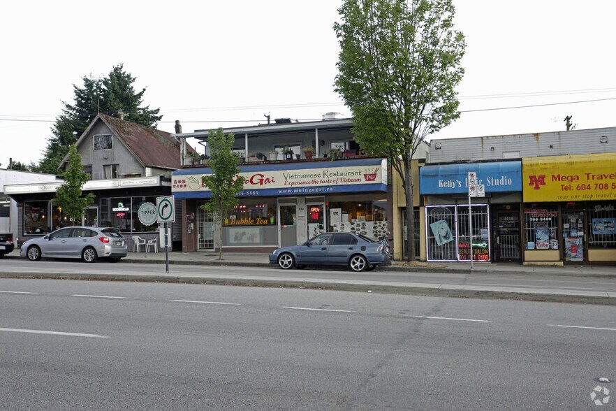 2052-2056 Kingsway, Vancouver, BC for sale - Primary Photo - Image 1 of 4