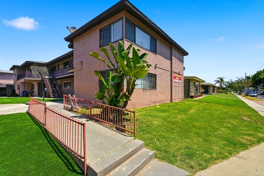 2912-2924 W 141st Plz, Gardena, CA for sale - Building Photo - Image 3 of 21