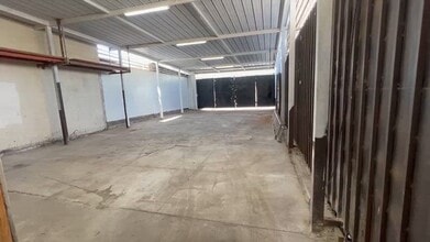 9127 S Western Ave, Los Angeles, CA à louer - Vidéo sur l’inscription commerciale 